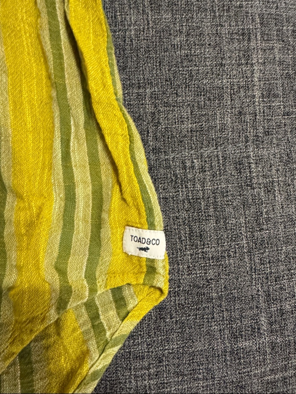 Toad&Co Camp Cove Shirt XS Yellow Green Stripe Organic Cotton Gauze Resort - Picture 4 of 7